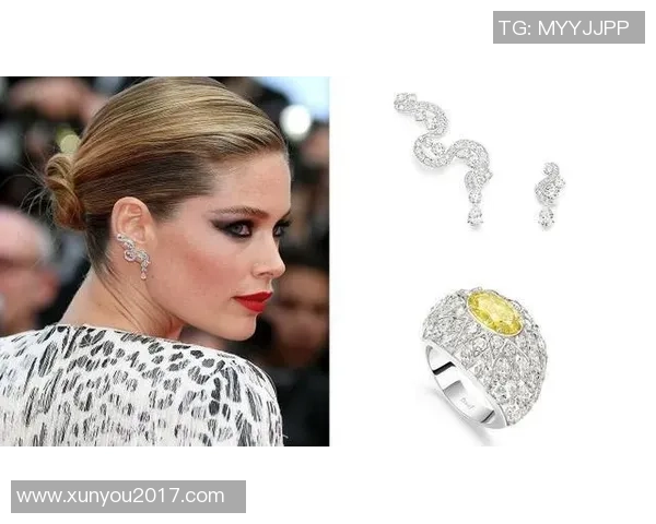 车载首饰饰品与足球明星的完美结合打造个性化车内风格